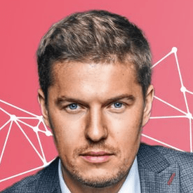 
                    Как компания «585*ЗОЛОТОЙ» развивается в e-commerce: инсайты про KVI-товары, выход на маркетплейсы, работу с CDP            