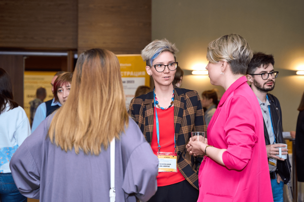 Зачем компании привлекают журналистов для производства контента             
                    Зачем компании привлекают журналистов для производства контента