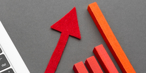 
                    Зачем нужны посткреативные стратеги и как они помогают увеличить прибыль            