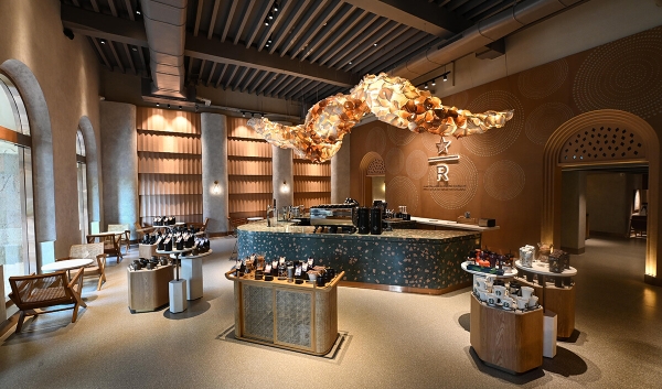 В чем секрет успеха бренда Starbucks? Чего нет у Stars Coffee. Длинная статья             
                    В чем секрет успеха бренда Starbucks? Чего нет у Stars Coffee. Длинная статья