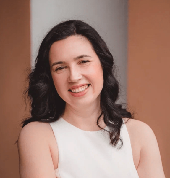 «Будь в брендинге формула успеха, все стали бы красивыми и бессмертными» — Интервью с Еленой Паламарчук из Jekyll&Hyde             
                    «Будь в брендинге формула успеха, все стали бы красивыми и бессмертными» — Интервью с Еленой Паламарчук из Jekyll&Hyde