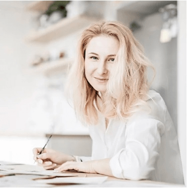 
                    Кейс: продвижение школы ботанической акварели Spirtus Art. Окупили рекламу в 5 раз            