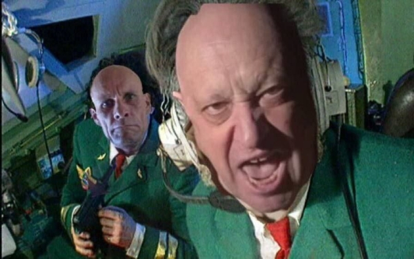 
                    Черный стихийный маркетинг            