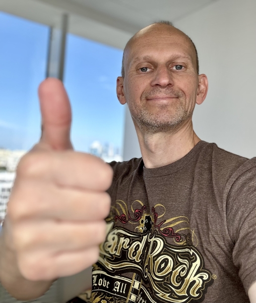 
                    Как в 1,5 раза увеличить продажи, сделав комфортным оформление и оплату заказа в корзине интернет-магазина?            