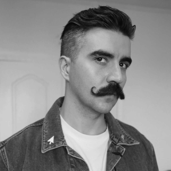 
                    Новый шериф в городе: как нейросети готовят революцию в рекламе            