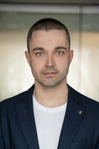 
                    Увеличить транзакции по карте в 4 раза и мотивировать покупать больше — спецпроект Альфа-Банка и Яндекс Маркета            