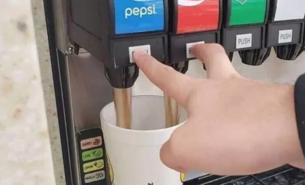 Как наш мозг принимает решения: когнитивные ошибки, исследования и большой маркетинговый факап + бонус в конце             
                    Как наш мозг принимает решения: когнитивные ошибки, исследования и большой маркетинговый факап + бонус в конце