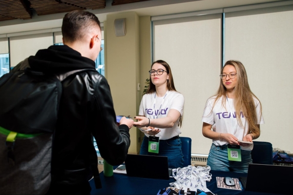 Как провести свою конференцию в первый раз, если вы не ивент-агентство             
                    Как провести свою конференцию в первый раз, если вы не ивент-агентство