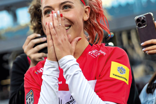 
                    Кейсы и фишки для event и promo            