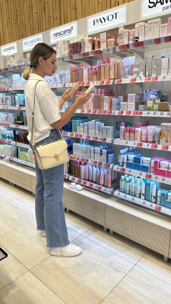 
                    С админами про деньги: как, зачем и сколько зарабатывает телеграм-канал  «Гид по скидкам»            