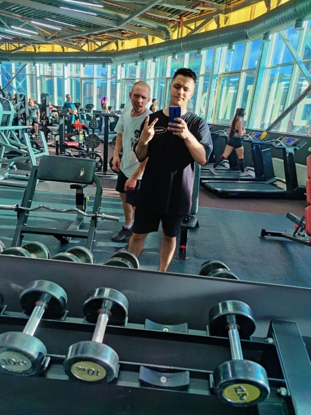 Ложится в 5 утра, пиарит свое агентство и управляет им, пишет музыку и не выгорает. Как? Интервью с CEO UXART             
                    Ложится в 5 утра, пиарит свое агентство и управляет им, пишет музыку и не выгорает. Как? Интервью с CEO UXART