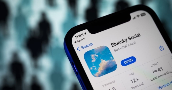 
                    Инвайты BlueSky от Джека Дорси и глобальная смена логотипа            