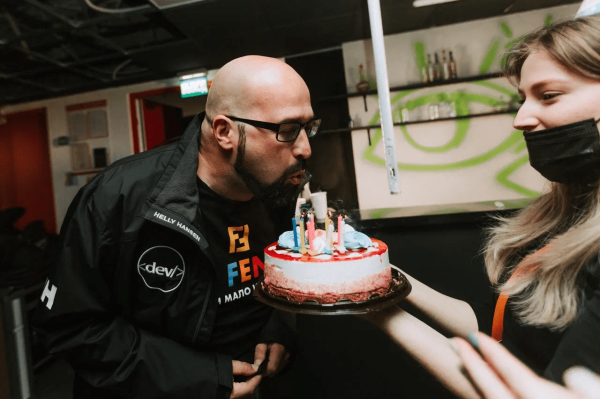 «Тайный орден айтишников»: собрали 2000 человек на ночной IT-конференции за счет черного рынка и промо в стиле масонов
«Тайный орден айтишников»: собрали 2000 человек на ночной IT-конференции за счет черного рынка и промо в стиле масонов