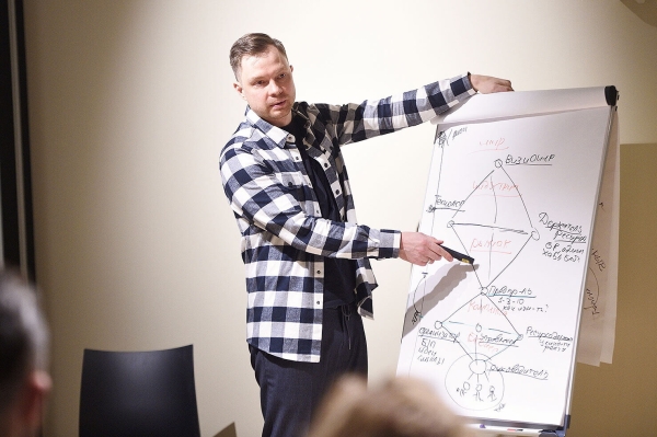 
                    Найти и устранить ошибки: как вывести бизнес из кризисного состояния            