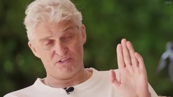 🧠 Белая ворона. Как нащупать свой авторский стиль?
🧠 Белая ворона. Как нащупать свой авторский стиль?