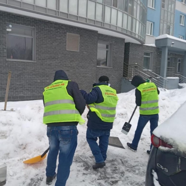 «Это деньги сразу»: владелец крупнейшего аутстаффа Москвы о том, как продавать 1300 рабочих за 4,5 млн ₽ в день
«Это деньги сразу»: владелец крупнейшего аутстаффа Москвы о том, как продавать 1300 рабочих за 4,5 млн ₽ в день