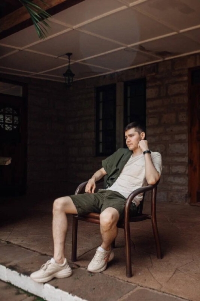 
                    Курьер спас бабушку из пожара и другие экстремальные истории брендов            