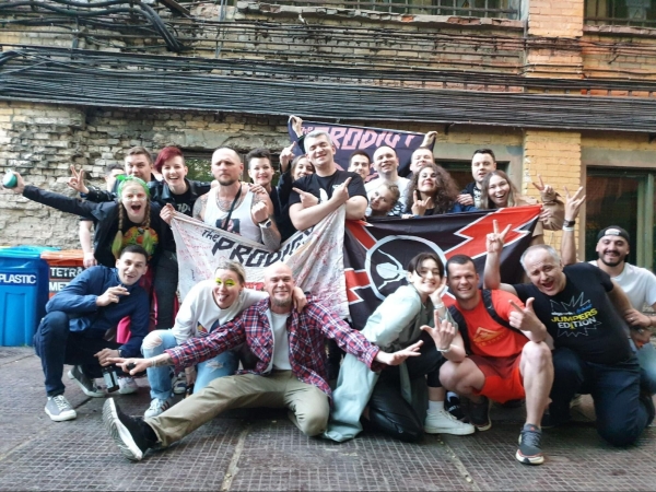 
                    Prodigy Con в «Мутаборе»: как охватить рекламой 1 500 000 фанатов и сделать Sold Out на 1 800 человек            