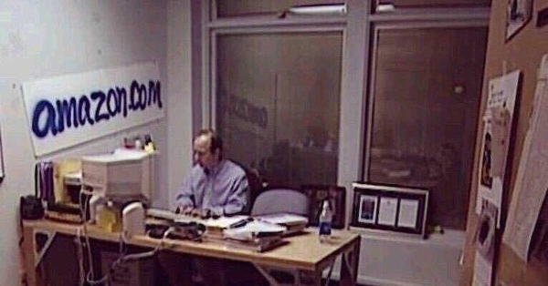 Продвижение бизнеса в СМИ: как появились названия 5-ти известных брендов
Продвижение бизнеса в СМИ: как появились названия 5-ти известных брендов