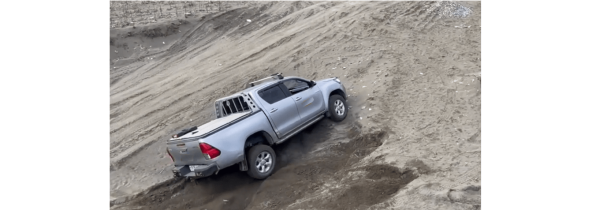 
                    Как мы снимали премиальные шины из багажника 🏎️            