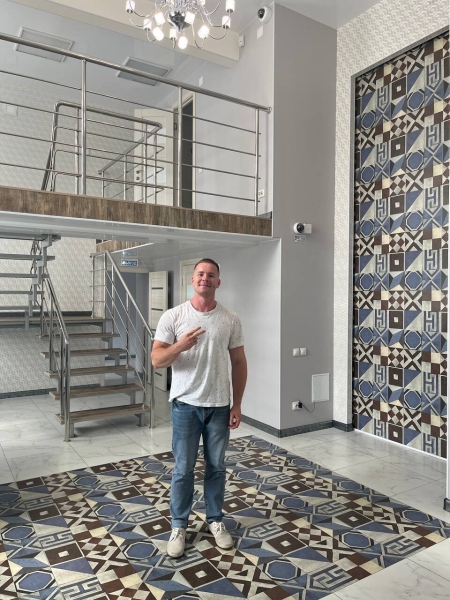 Зачем я закрыл рекламное агентство и начал развивать собственный личный бренд             
                    Зачем я закрыл рекламное агентство и начал развивать собственный личный бренд