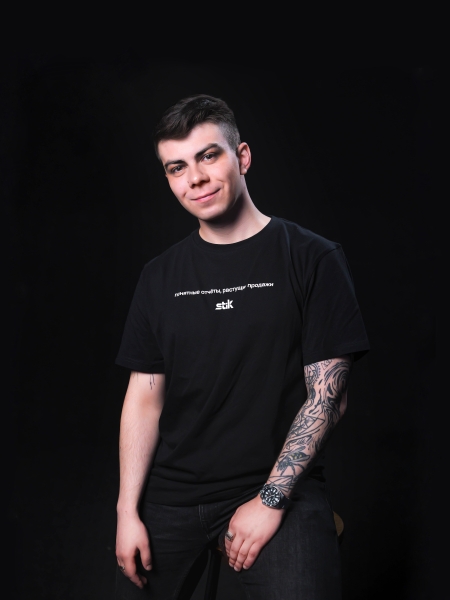 
                    Настроили комплексный маркетинг для бренда обуви, увеличили доход с контекста в 2,2 раза            