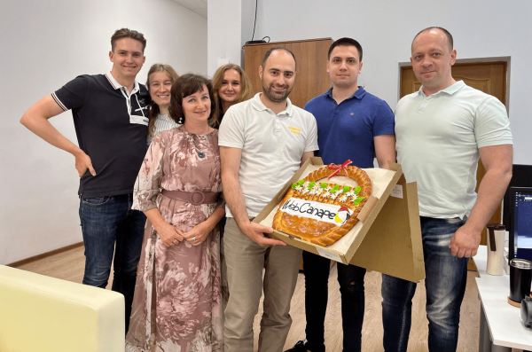 
                    Принес вам кейс с «Русскими пирогами»: показываем начинку успешного сотрудничества!            