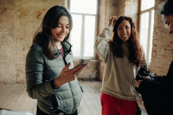 
                    Продюсер видеопродакшна: много ли девушек работает в профессии и какие навыки помогают в ней реализоваться            