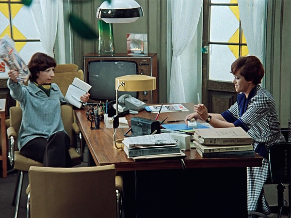 
                    Психология потребителя: сравнение советских времен и современности            