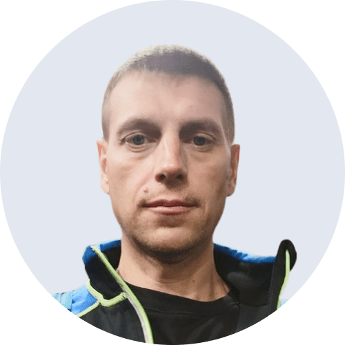 
                    Как чат-бот научился продавать тракторы, а дилер спецтехники на 80% увеличил свой доход            