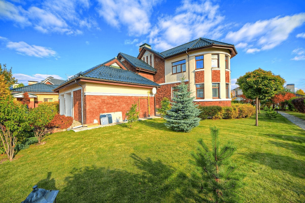 
                    7 коттеджных поселков в ближайшем Подмосковье, в которых я бы купила дом в 2024 году            